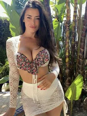 Female Escorts in mayur-vihar